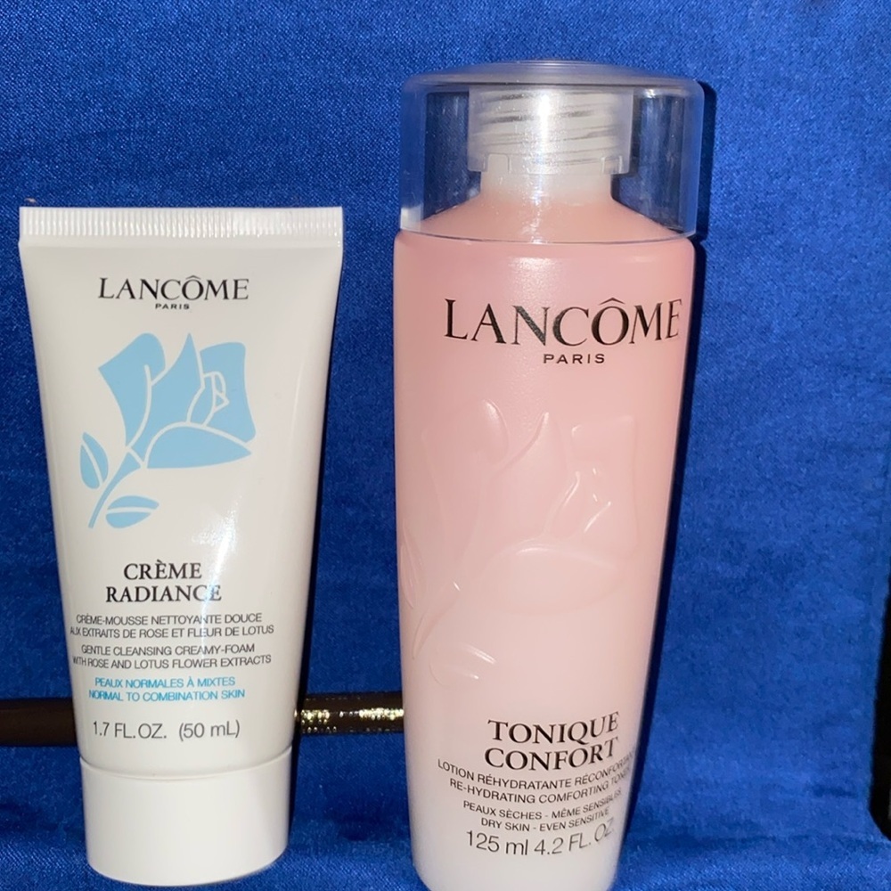 Low start Lancôme creme radiance and Tonique Confort
Toner and Cleanser